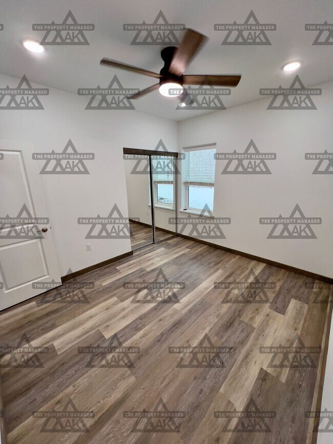 Building Photo - Beautiful 3-Bedroom, 2-Bath Home in North ...