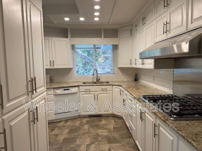 Building Photo - 4131 S Fortuna Way