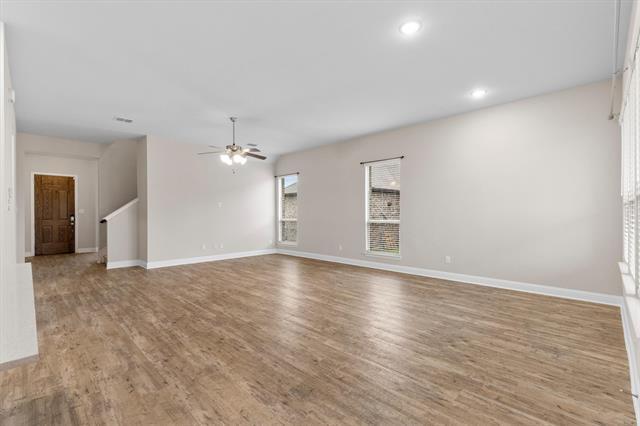 Building Photo - 576 Spruce Trail