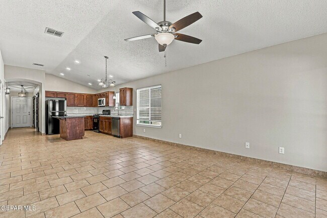 Building Photo - 2724 Granite Rock Pl