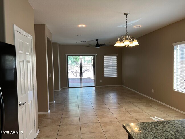 Building Photo - 2381 N Monticello Dr