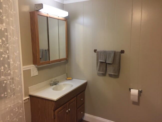 Building Photo - 111 Herkimer St