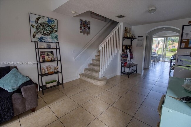 Building Photo - 4930 Windward Way