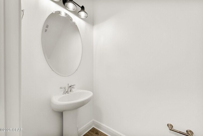 Building Photo - 112 Enchantment Falls Ln
