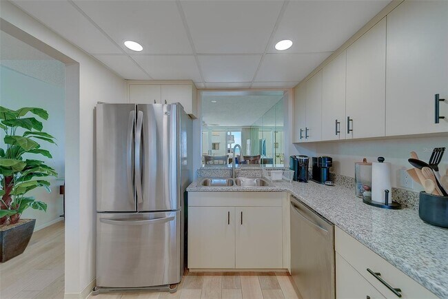 Building Photo - 17900 Gulf Blvd