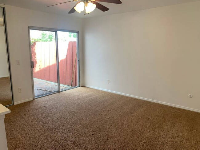 Building Photo - One Story Home with 2 Car Garage