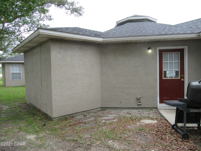 Building Photo - 1401 Gulf Ave