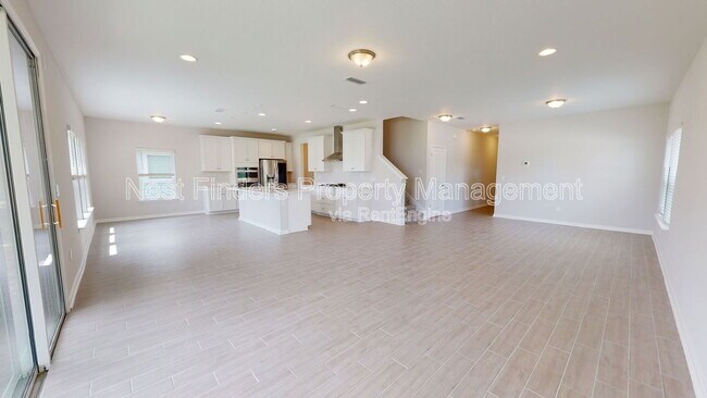 Building Photo - 45 Newton Ln
