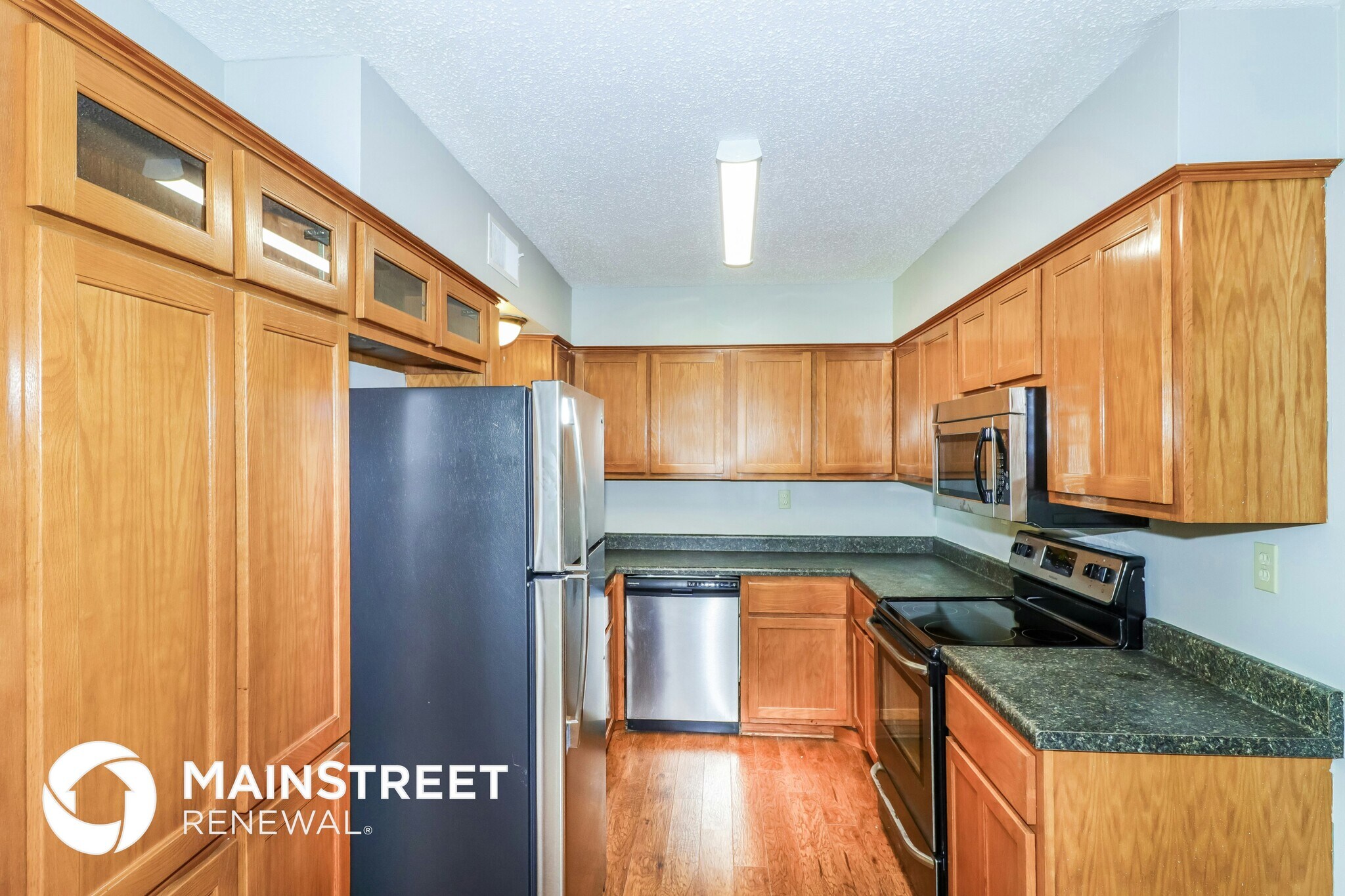 Building Photo - 9143 Gainsborough Dr