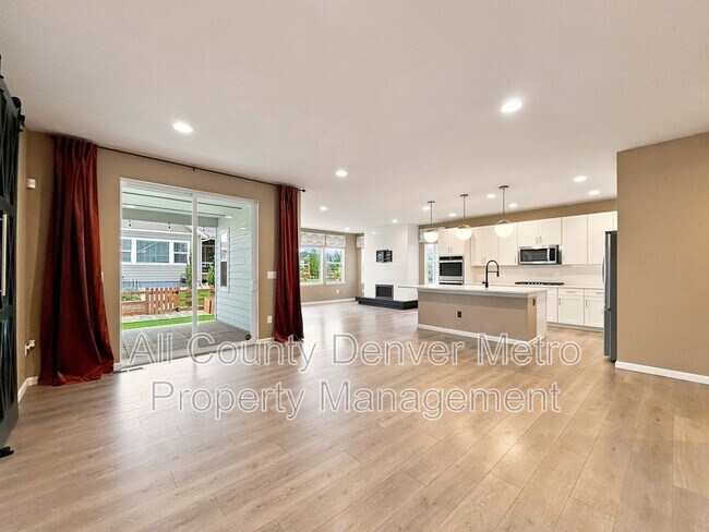 Building Photo - 9395 Antero St
