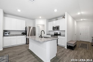 Building Photo - 13863 Hidden Oasis