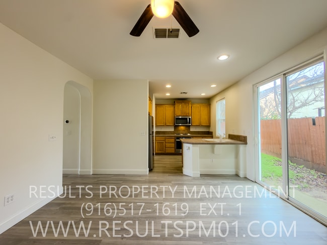 Building Photo - 3 Bedroom 2 bath Home in Natomas