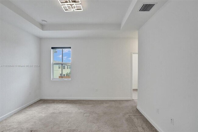 Building Photo - 4669 NW 118th Ave