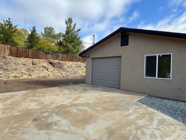 Building Photo - 3BR/2BA detached Home in Alpine for Rent