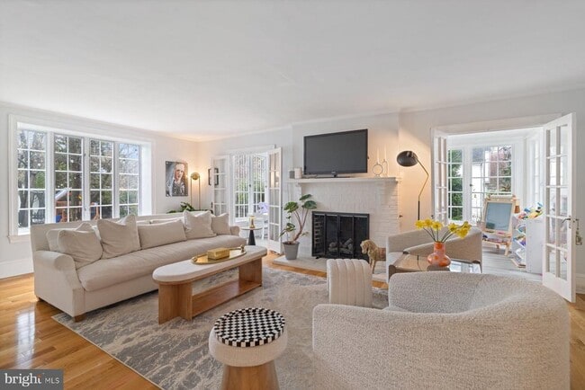 Building Photo - 7113 Bristol Rd