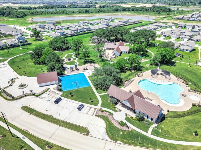 Building Photo - 24042 Hay Needle Ln