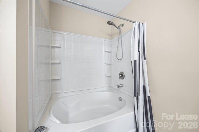 Building Photo - 872 Summerlake Dr