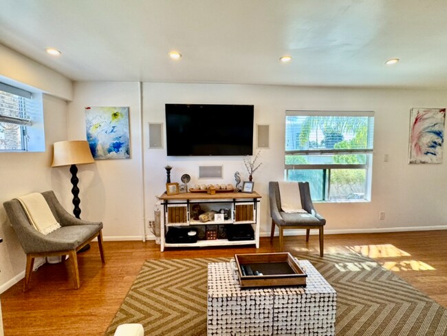 Building Photo - 1804 Andalusia Ave