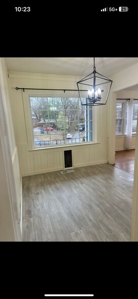 Building Photo - 131 Druid Dr