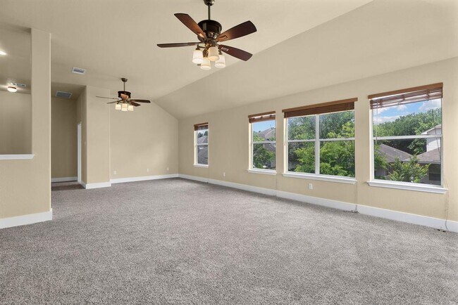 Building Photo - 10128 Channel Island Dr