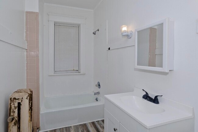 Building Photo - 228 Belmont Ave