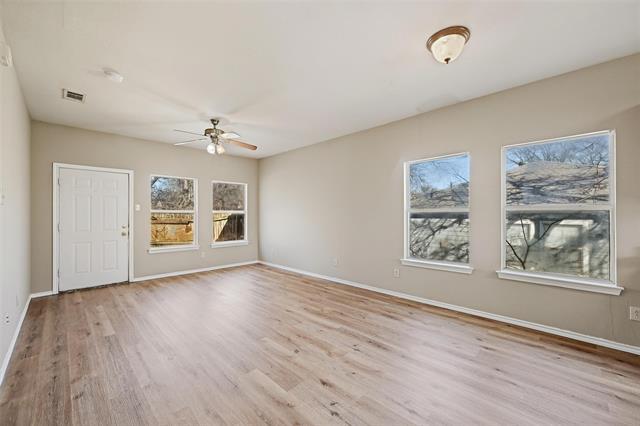 Building Photo - 5959-5961 Robinwood Ln