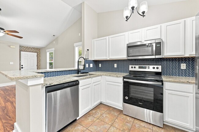 Building Photo - 5519 Mt Mansfield Rd