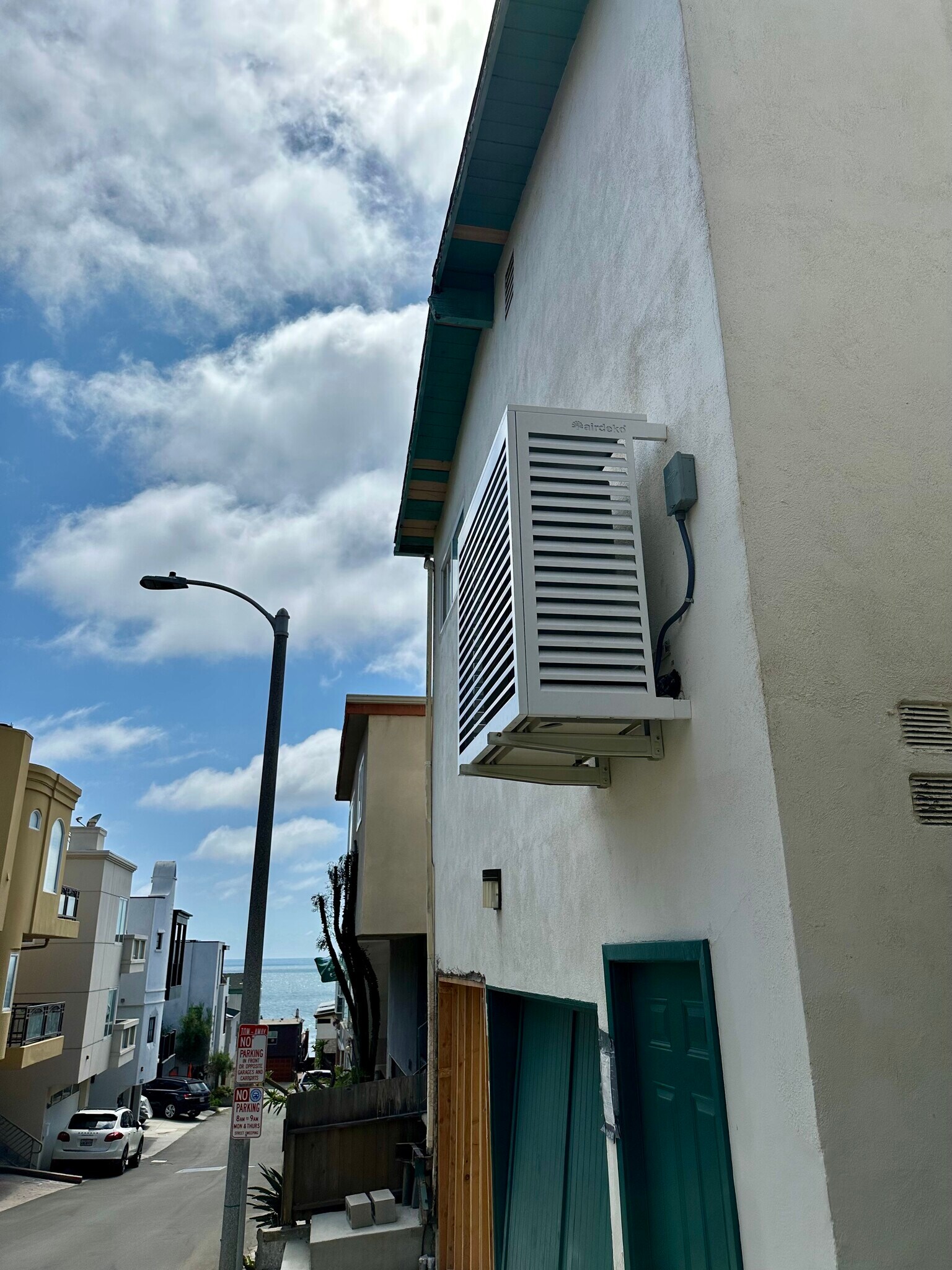 Building Photo - 212 Marine Ave