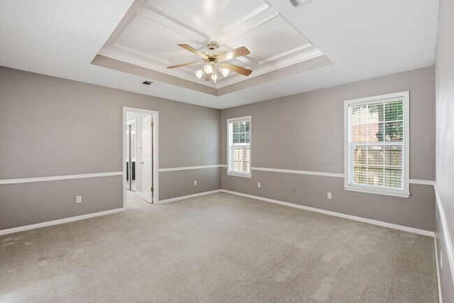 Building Photo - 905 Winged Foot Dr