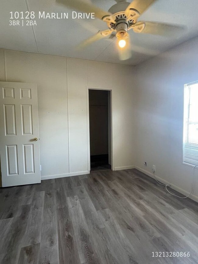Building Photo - 10128 Marlin Dr