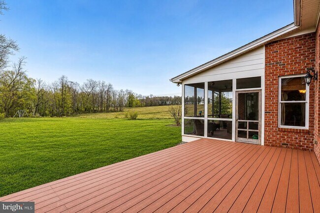 Building Photo - 4410 Tuscarora Rd
