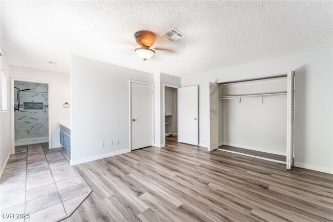 Building Photo - 1713 Neptune Dr