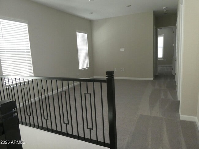 Building Photo - Large 3 Bedroom 2.5 Bath, Arabella Scottsd...
