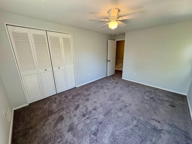 Building Photo - 2911 Tallow Ln