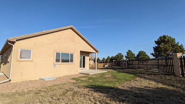 Building Photo - PATIO HOME - RANCH WITH FINISHED BSMT