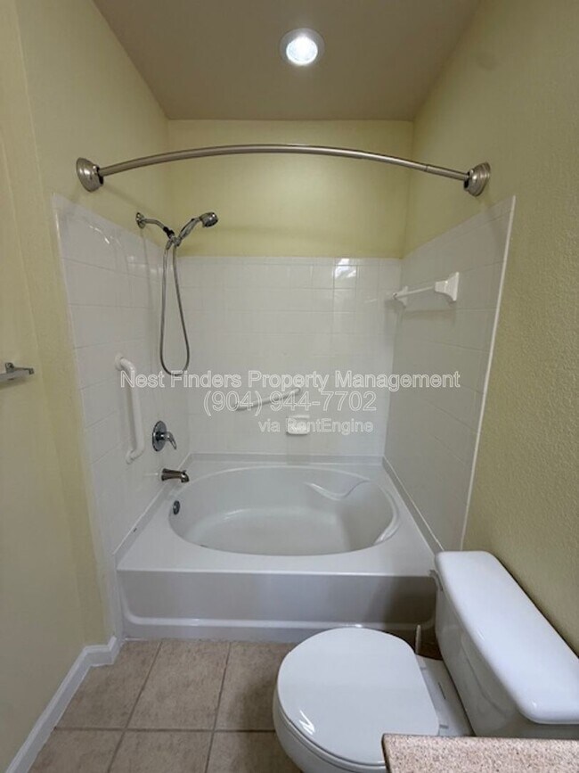 Building Photo - 10075 Gate Pkwy N