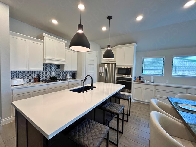 Building Photo - 1808 Durham Pk