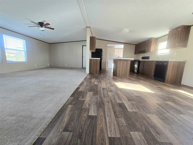 Building Photo - 195 Rd 5255