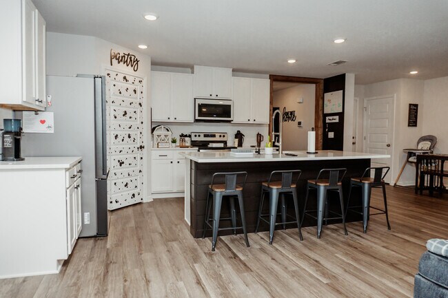Building Photo - 3038 Heritage Plantation Blvd