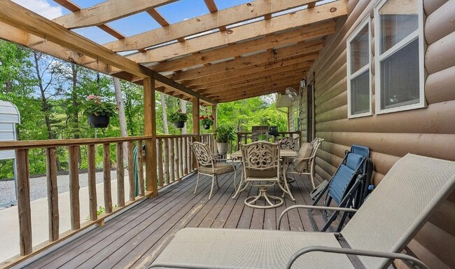 Building Photo - 3117 Noland Dr