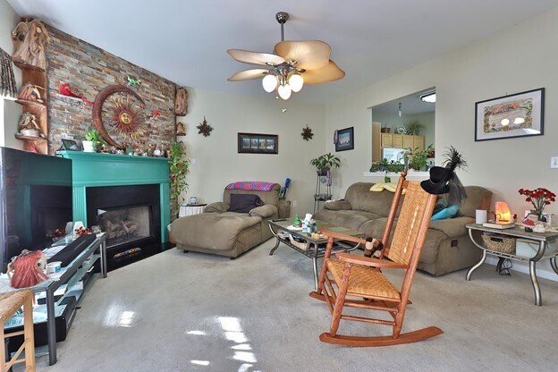 Building Photo - 2337 Beaver Falls Dr