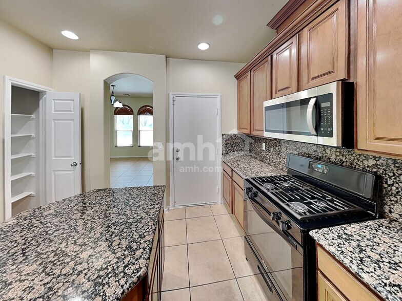 Building Photo - 7228 Childers Ave