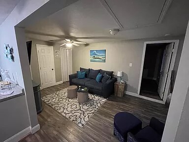 Building Photo - 313 Texas Ave