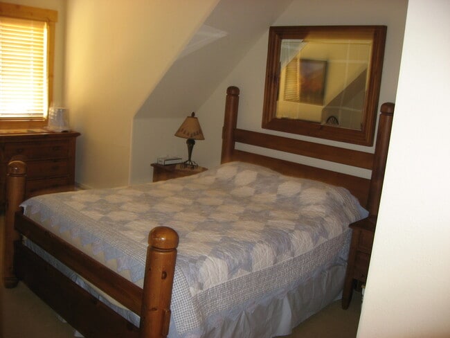 Building Photo - Long Term Rental- Tenderfoot Lodge 2665