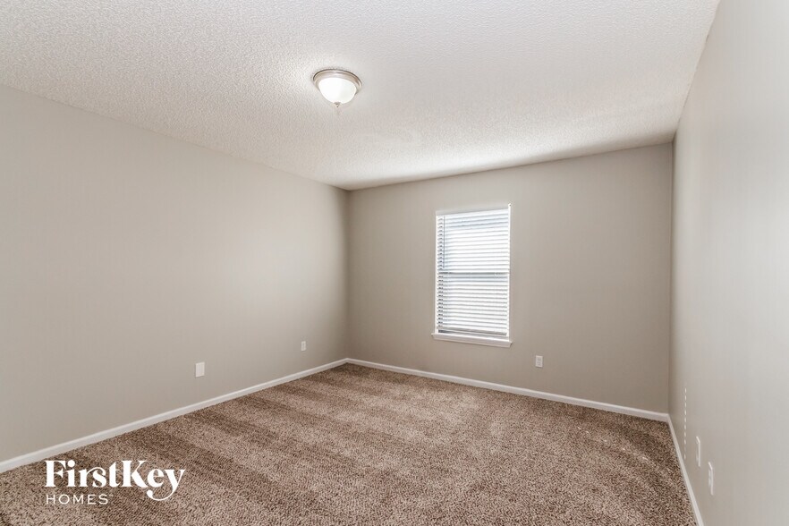 Building Photo - 5541 Broadgate Ct