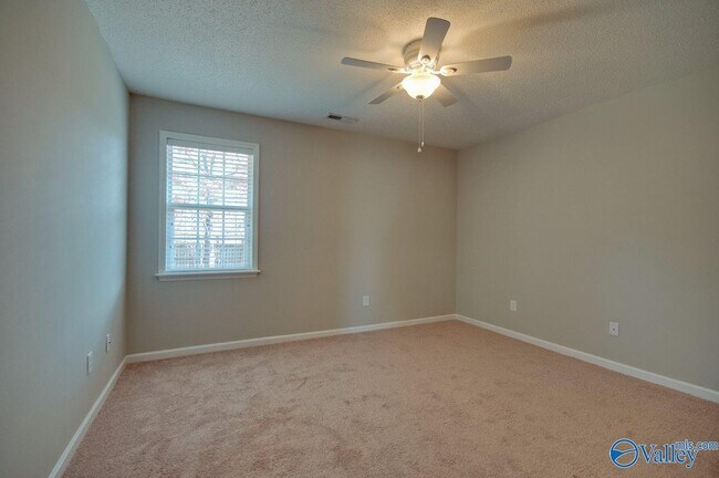 Building Photo - 113 Claytor Ln
