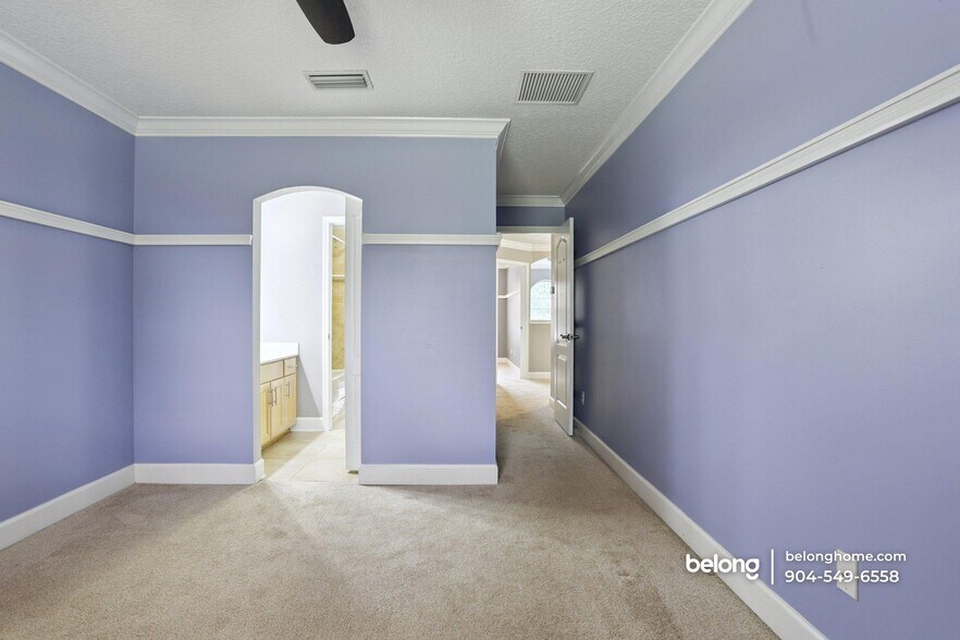 Building Photo - 85053 Sagaponack Dr