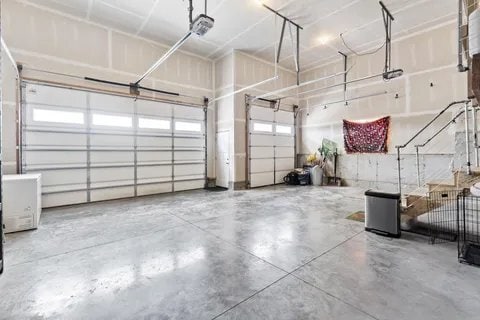 Building Photo - 1270 Dolostone Dr