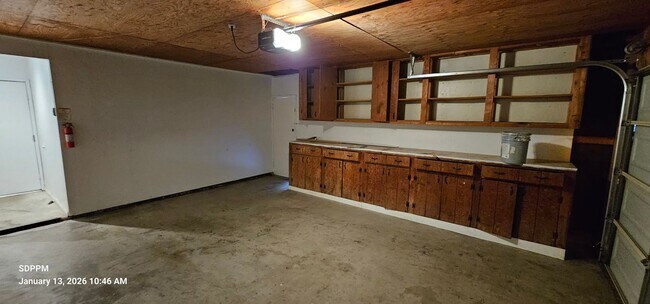 Building Photo - MIRA MESA / SAN DIEGO - Nice 4 Bedroom / 2 Bath House.  AVAILABLE NOW.