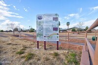 Building Photo - 4912 E Holly St